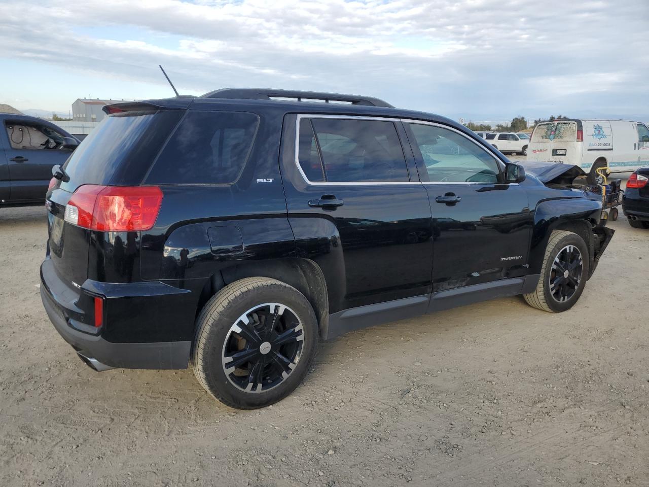 2017 GMC Terrain VIN 2GKFLUE34H6199959 Copart auction photo, front end damage thumbnail 3