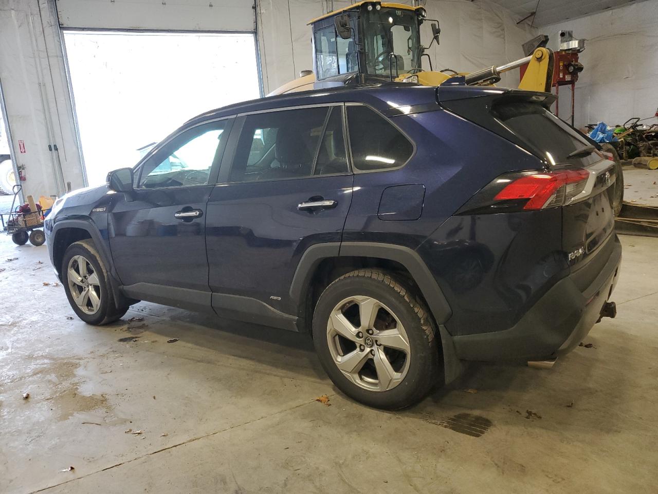 2019 Toyota RAV 4 VIN 2T3DWRFV1KW043123 Copart auction photo, top/roof / side damage thumbnail 2