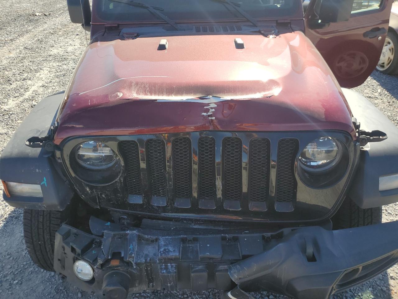 2021 Jeep Wrangler VIN 1C4HJXDG6MW693336 Copart auction photo, front end / minor dent/scratches damage thumbnail 11