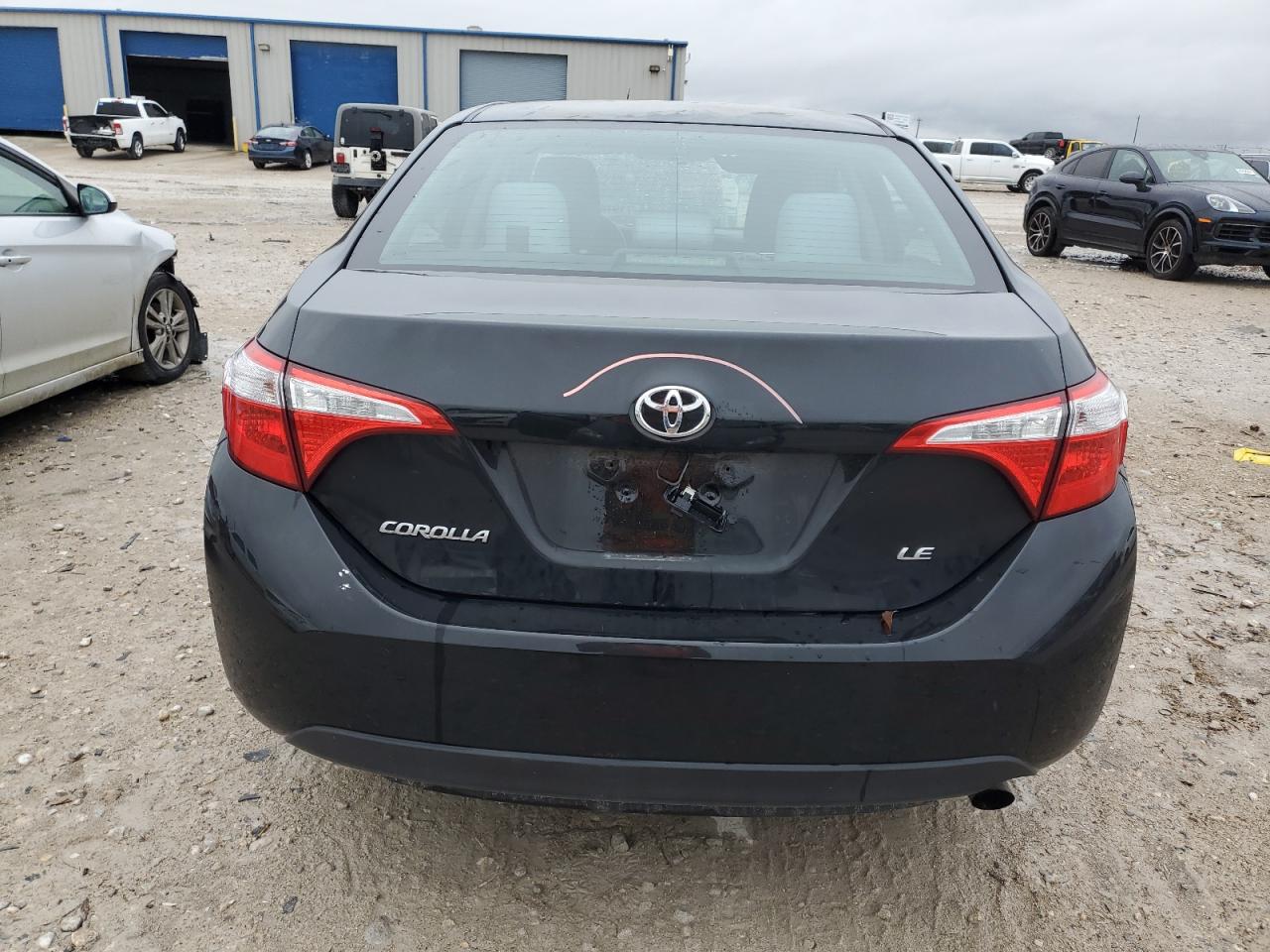 2015 Toyota Corolla VIN 2T1BURHE6FC385435 Copart auction photo, front end / side damage thumbnail 6