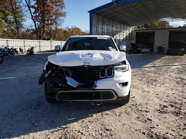 2021 Jeep Grand Cherokee VIN 1C4RJFBG3MC532560 Copart auction photo, front end / minor dent/scratches damage thumbnail 12