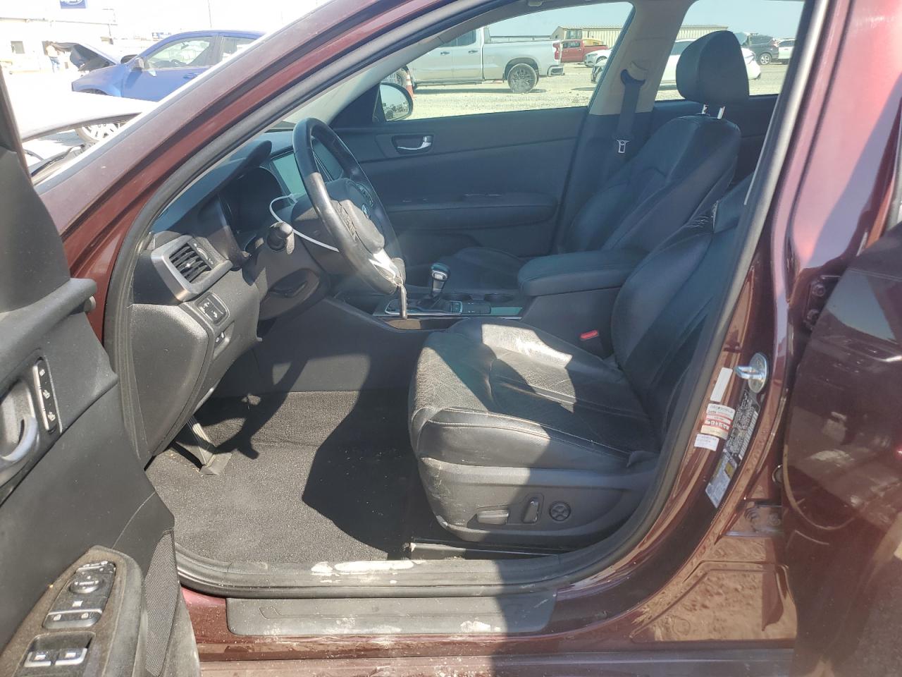 2017 KIA Optima VIN 5XXGU4L34HG154513 Copart auction photo, front end damage thumbnail 7