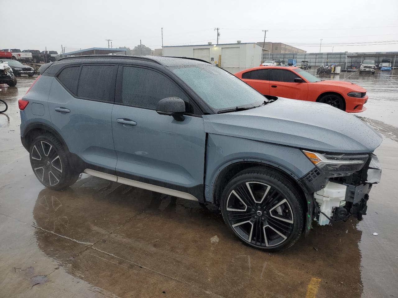 2022 Volvo XC40 VIN YV4162UM4N2786843 Copart auction photo, front end damage thumbnail 4