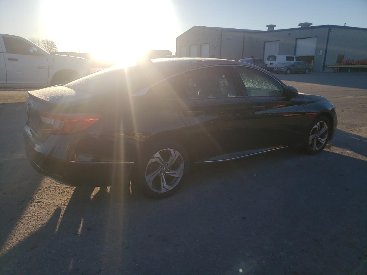 2018 Honda Accord VIN 1HGCV1F65JA078495 Copart auction photo, side damage thumbnail 3