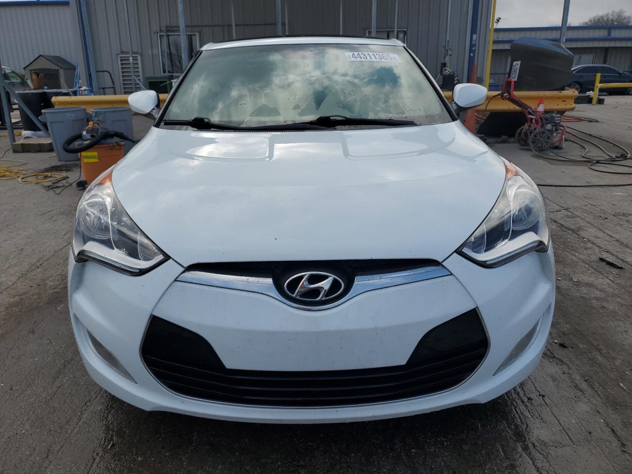 2017 Hyundai Veloster VIN KMHTC6AD7HU321140 Copart auction photo, side damage thumbnail 5