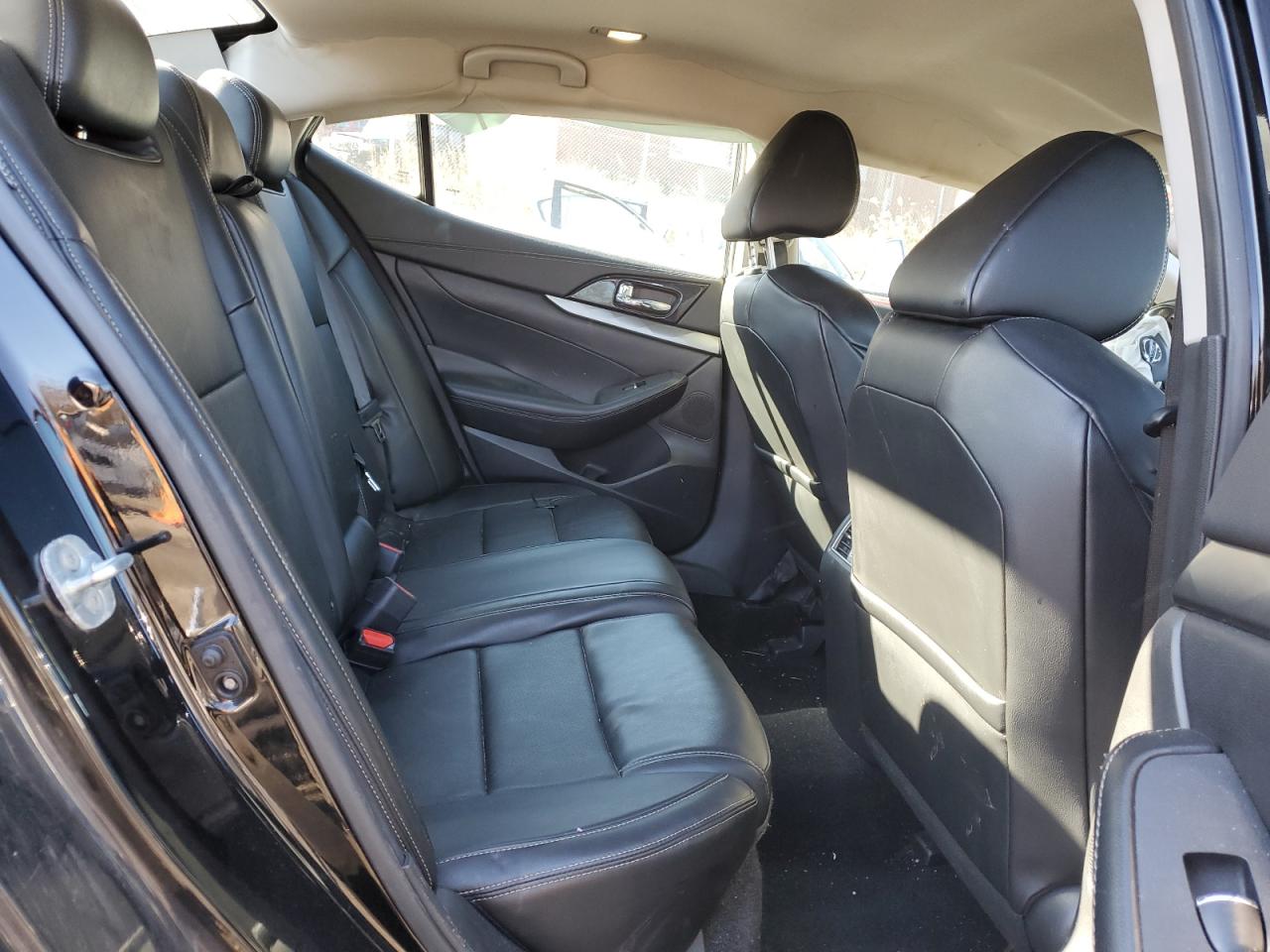 2021 Nissan Maxima VIN 1N4AA6CVXMC513696 Copart auction photo, front end / minor dent/scratches damage thumbnail 10