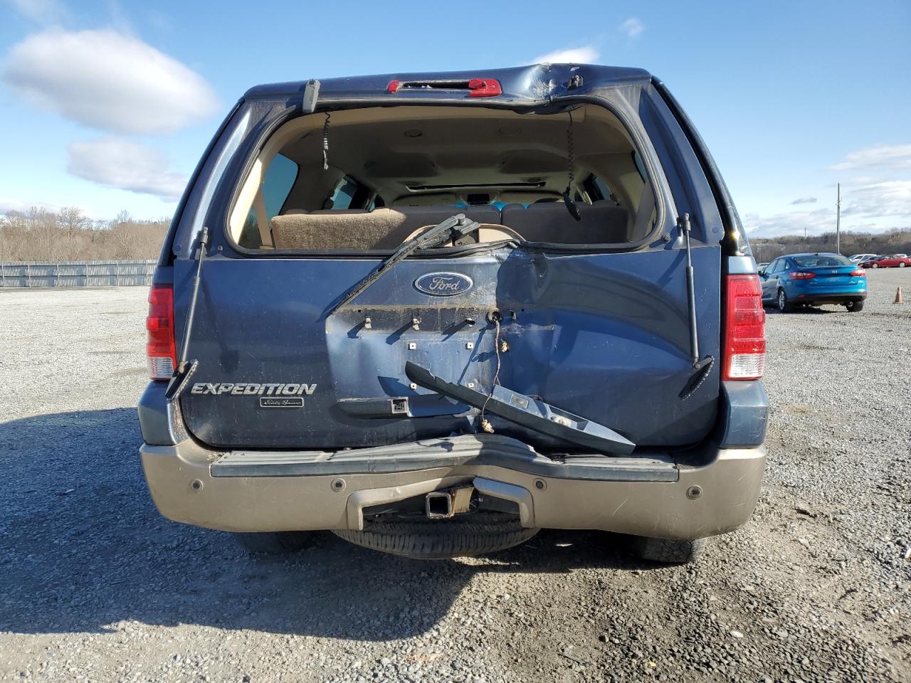 2004 Ford Expedition VIN 1FMFU17L44LA35984 Copart auction photo, rear end damage thumbnail 6
