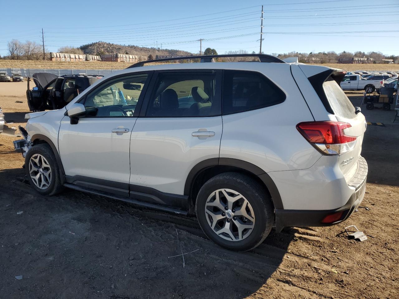 2021 Subaru Forester VIN JF2SKAJC1MH431330 Copart auction photo, front end damage thumbnail 2