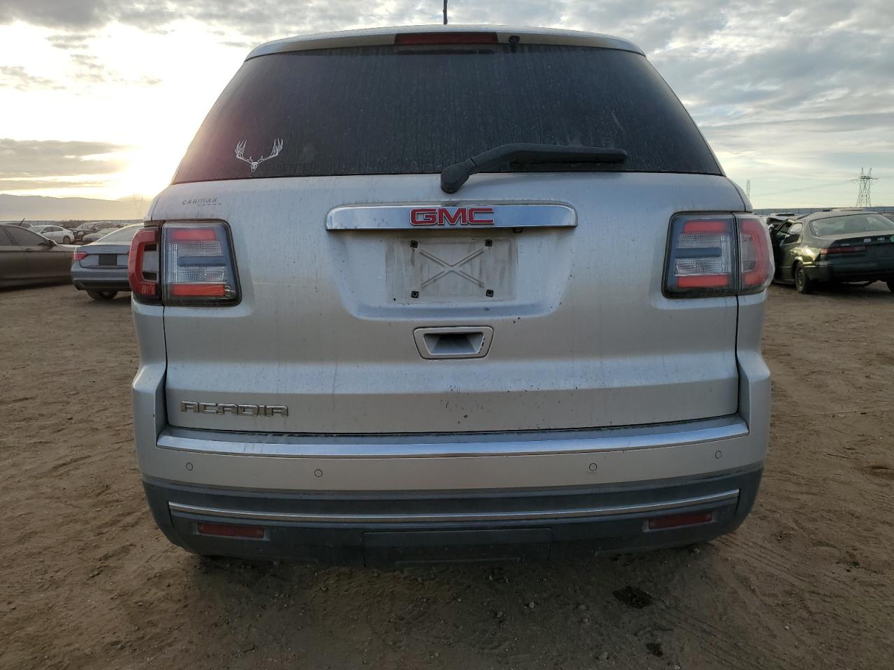 2015 GMC Acadia VIN 1GKKRNED8FJ100331 Copart auction photo, front end / minor dent/scratches damage thumbnail 6