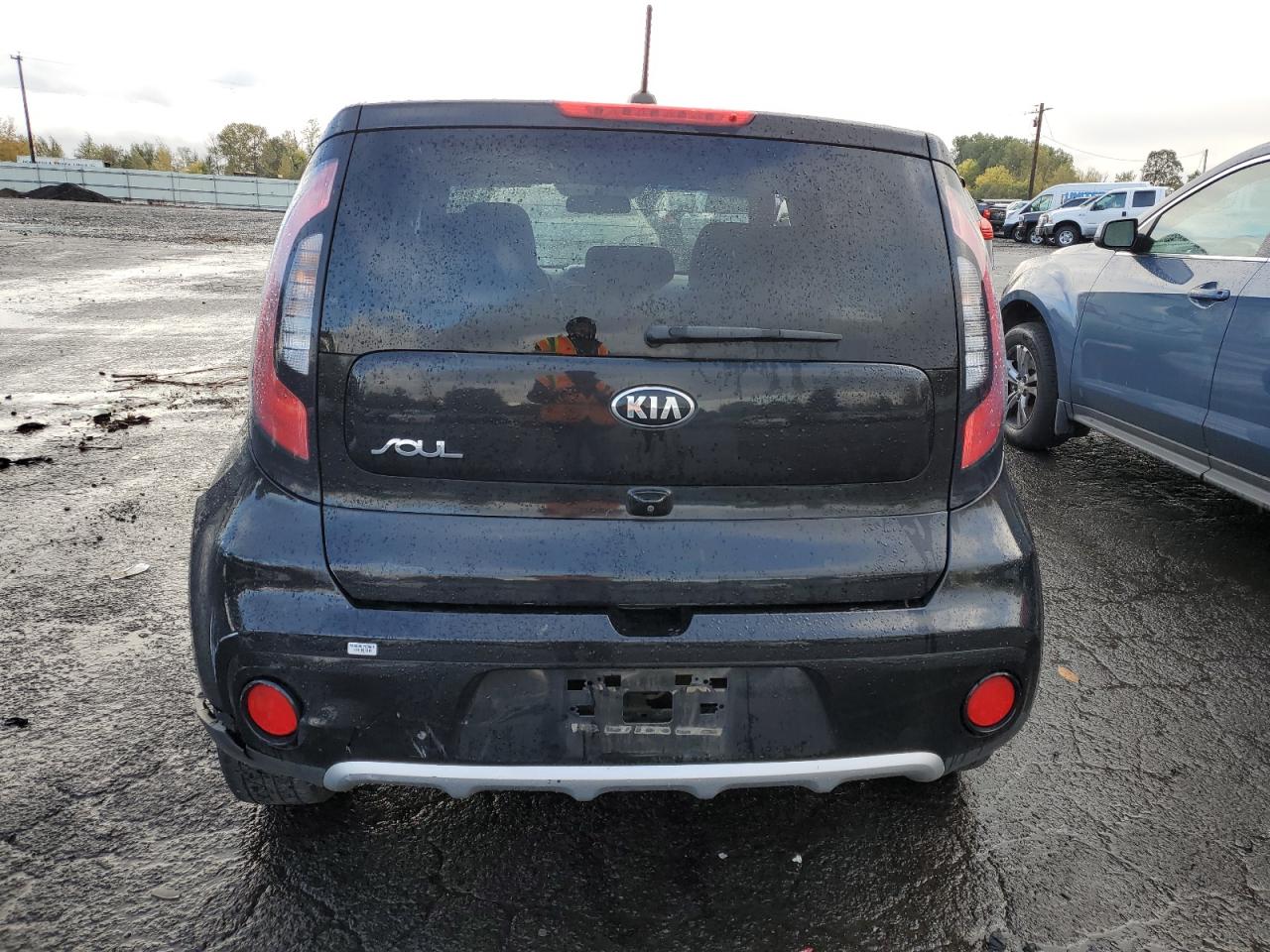 2017 KIA Soul VIN KNDJP3A57H7468774 Copart auction photo, front end / undercarriage damage thumbnail 6