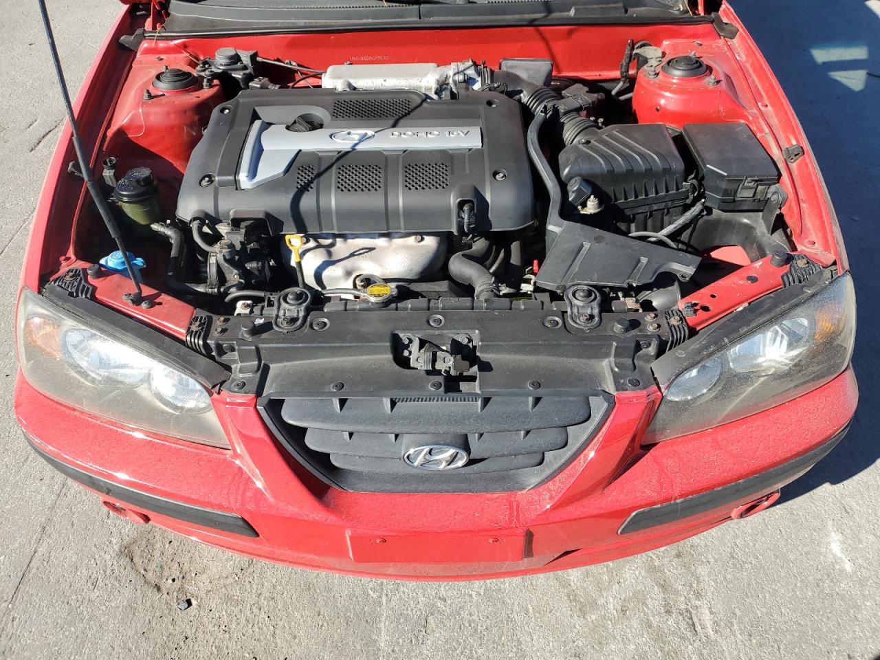 2004 Hyundai Elantra VIN KMHDN46D24U752362 Copart auction photo, all over damage thumbnail 11