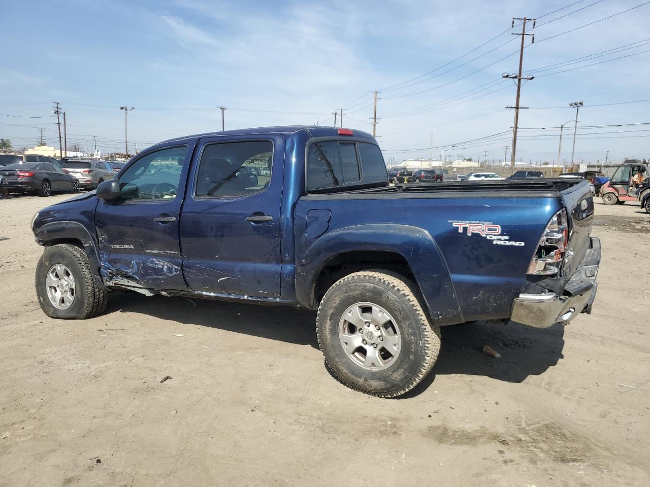 2007 Toyota Tacoma VIN 3TMJU62N07M030661 Copart auction photo, front end / rear end damage thumbnail 2