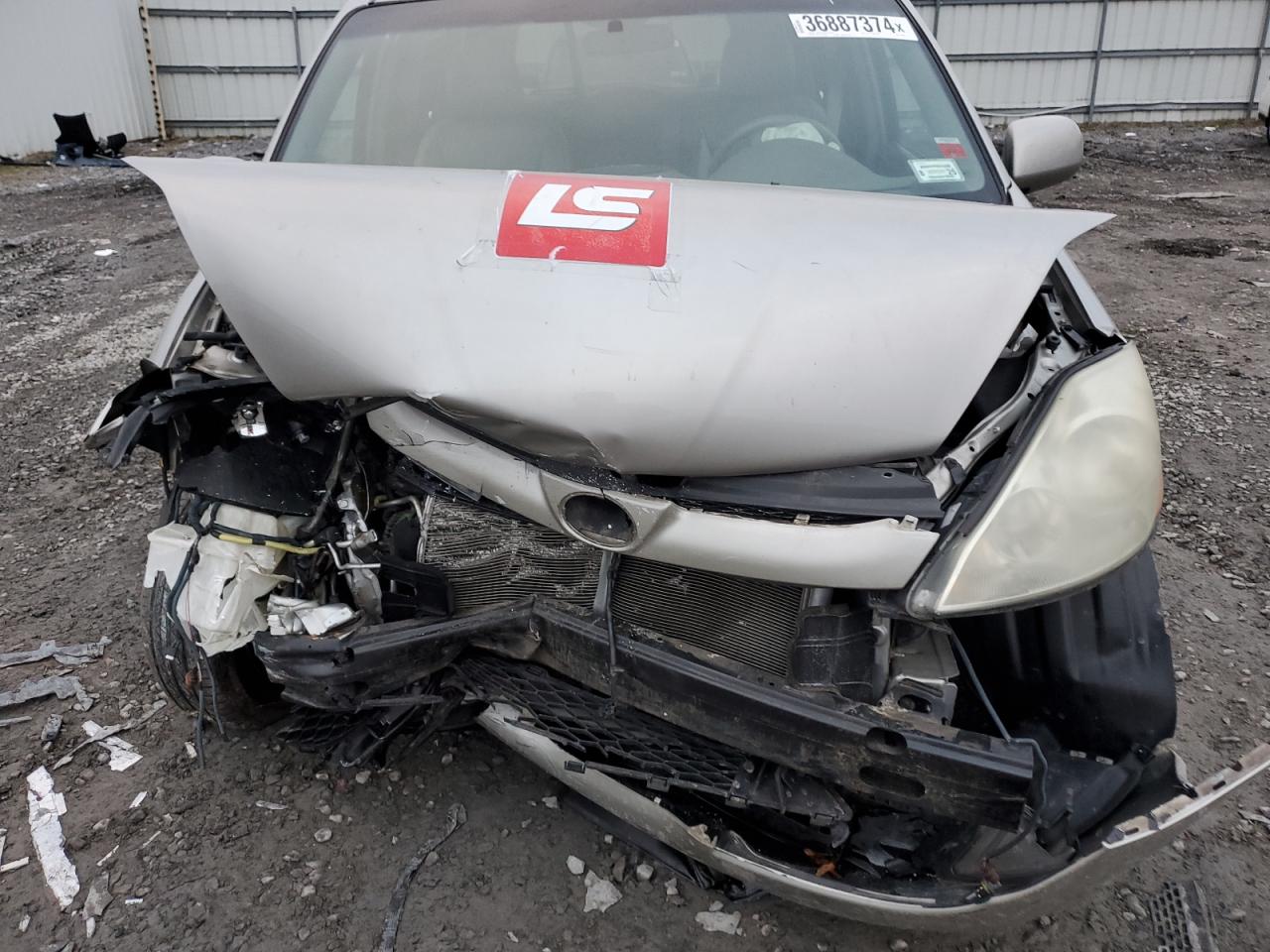 2006 Toyota Sienna VIN 5TDBA22C16S056768 Copart auction photo, front end / side damage thumbnail 12
