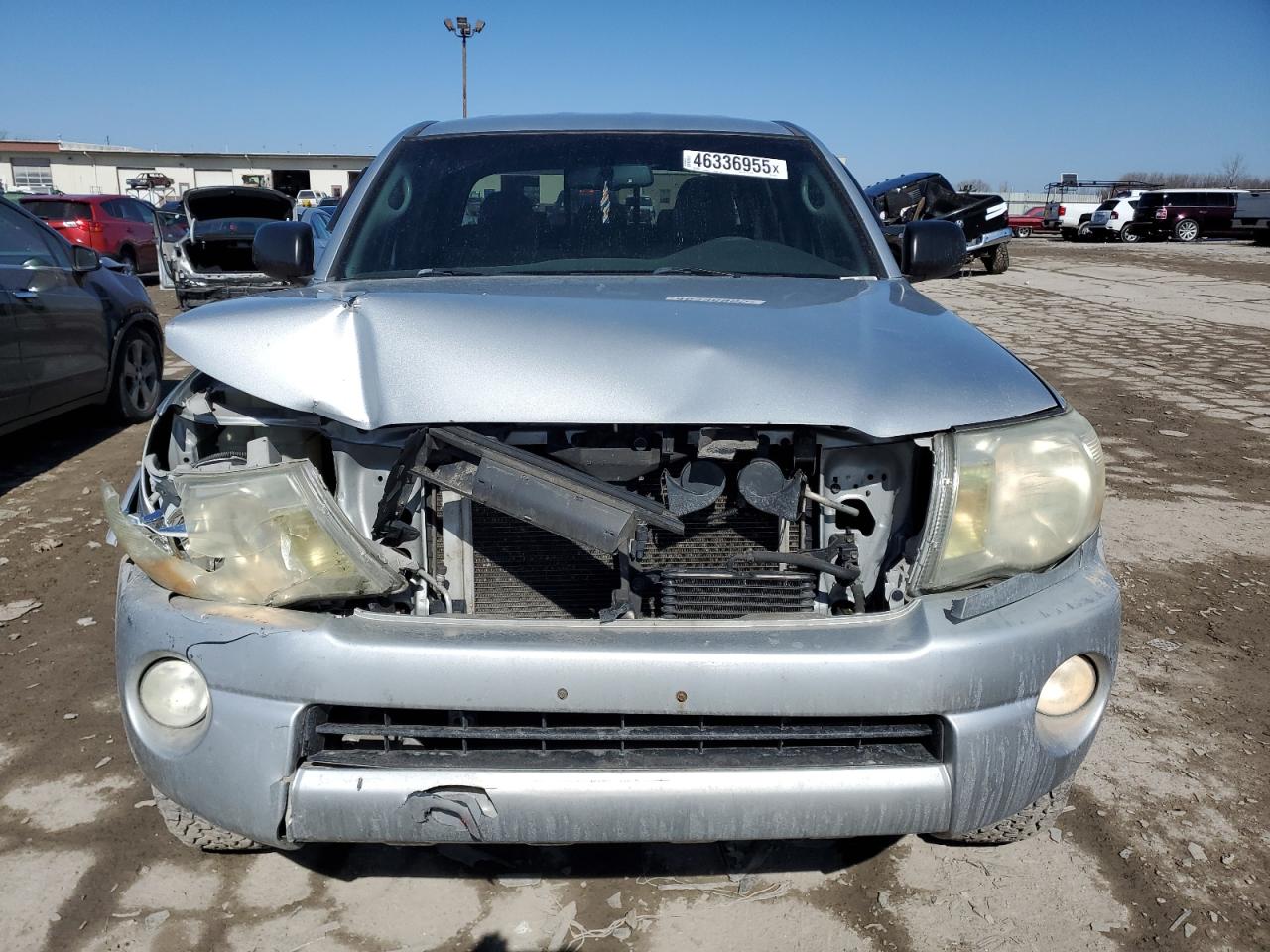 2009 Toyota Tacoma VIN 3TMLU42N69M037548 Copart auction photo, front end / minor dent/scratches damage thumbnail 5