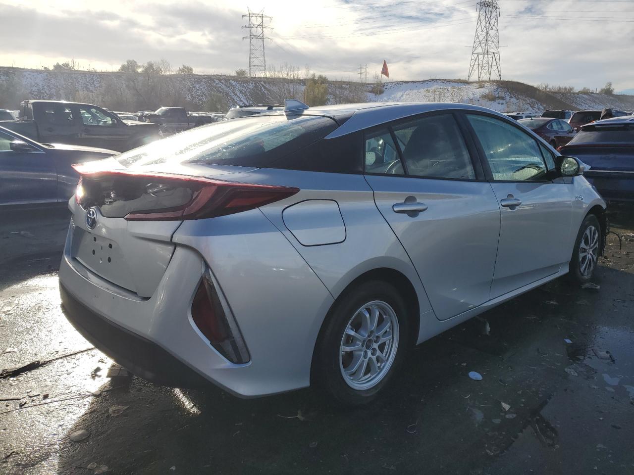 2021 Toyota Prius VIN JTDKAMFP9M3195019 Copart auction photo, front end damage thumbnail 3
