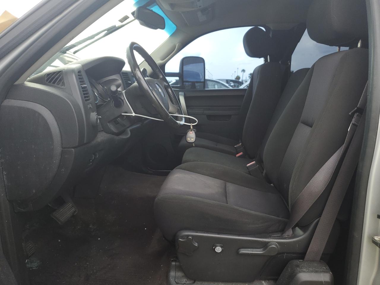 2013 Chevrolet Silverado VIN 1GC2CXCB5DZ389158 Copart auction photo, water/flood damage thumbnail 7