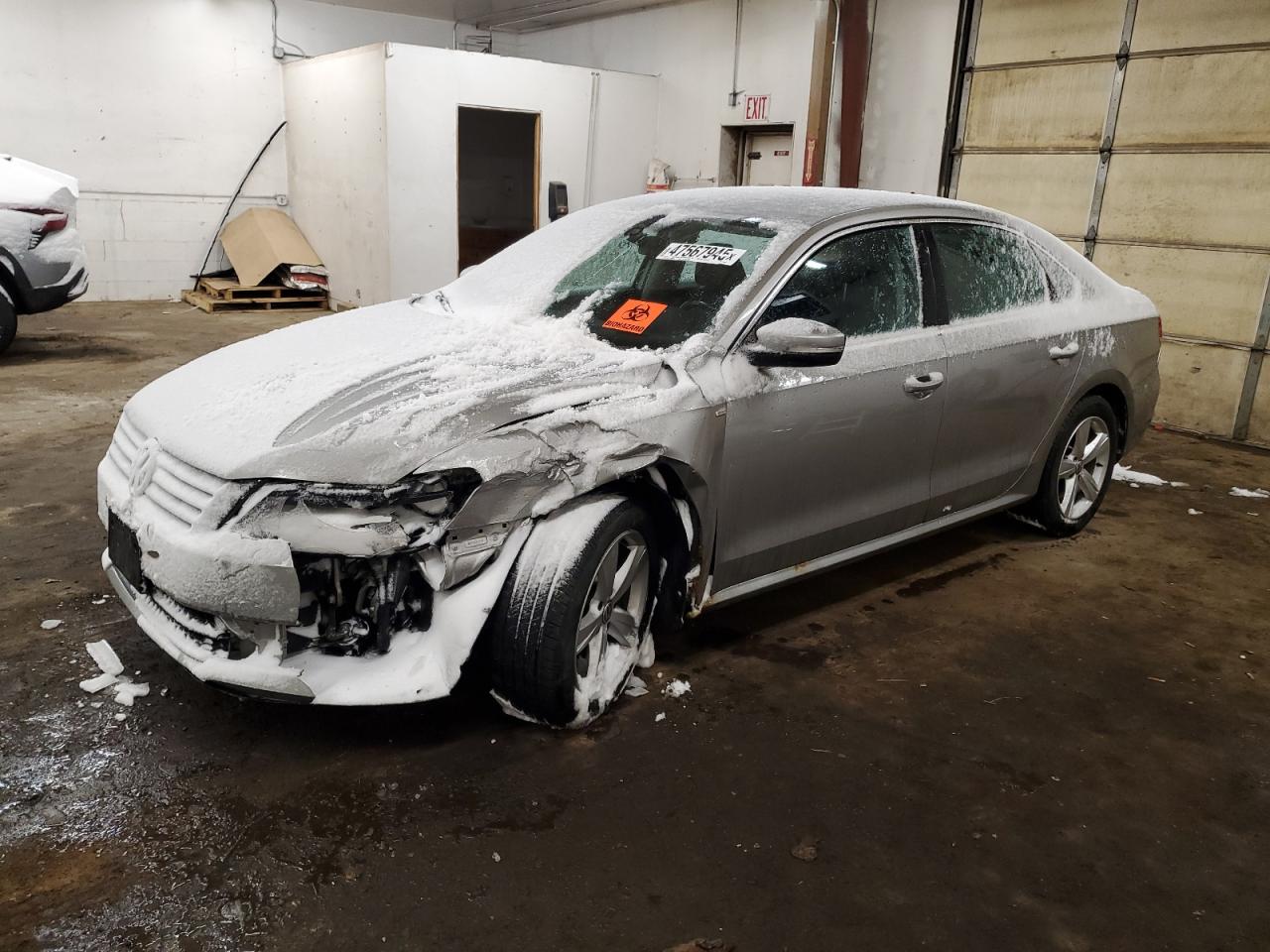 2014 Volkswagen Passat VIN 1VWAT7A32EC040046
