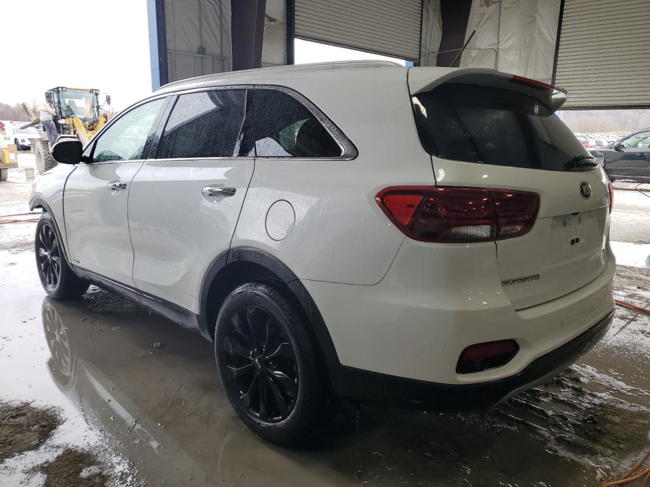 2020 KIA Sorento VIN 5XYPHDA53LG707343 Copart auction photo, front end damage thumbnail 2