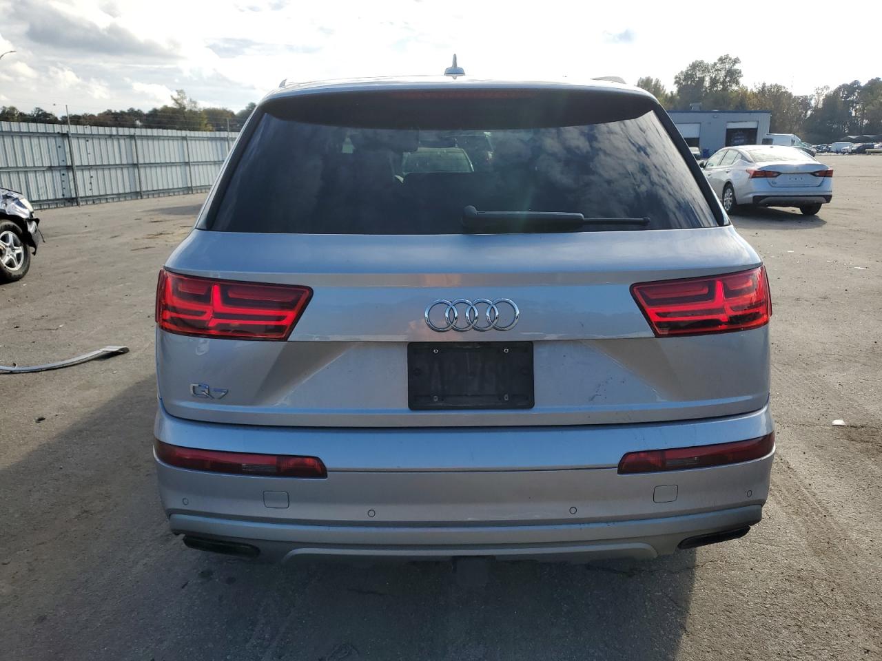 2019 Audi Q7 VIN WA1VAAF74KD003938 Copart auction photo, front end / undercarriage damage thumbnail 6