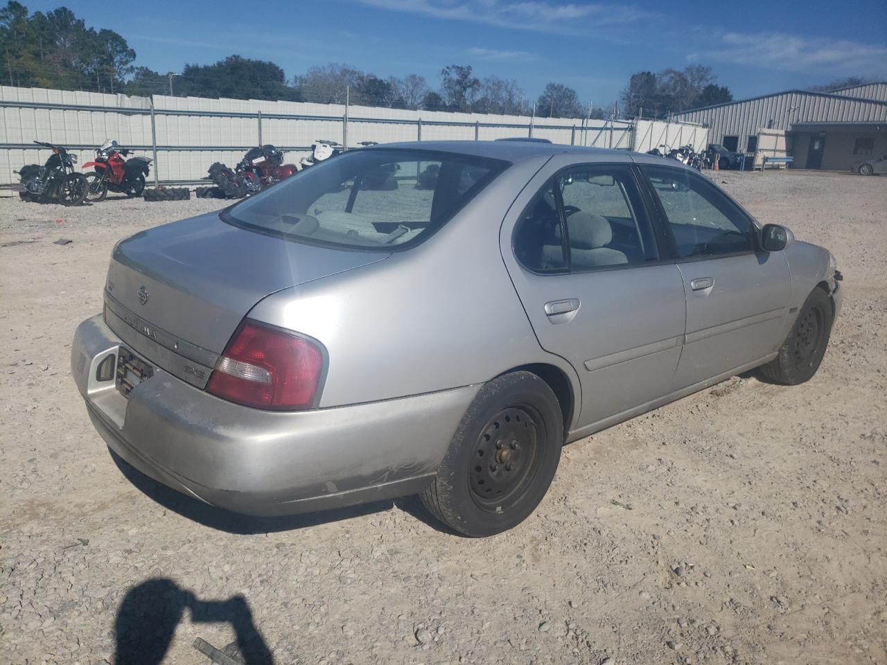 2001 Nissan Altima VIN 1N4DL01D61C131837 Copart auction photo, front end damage thumbnail 3