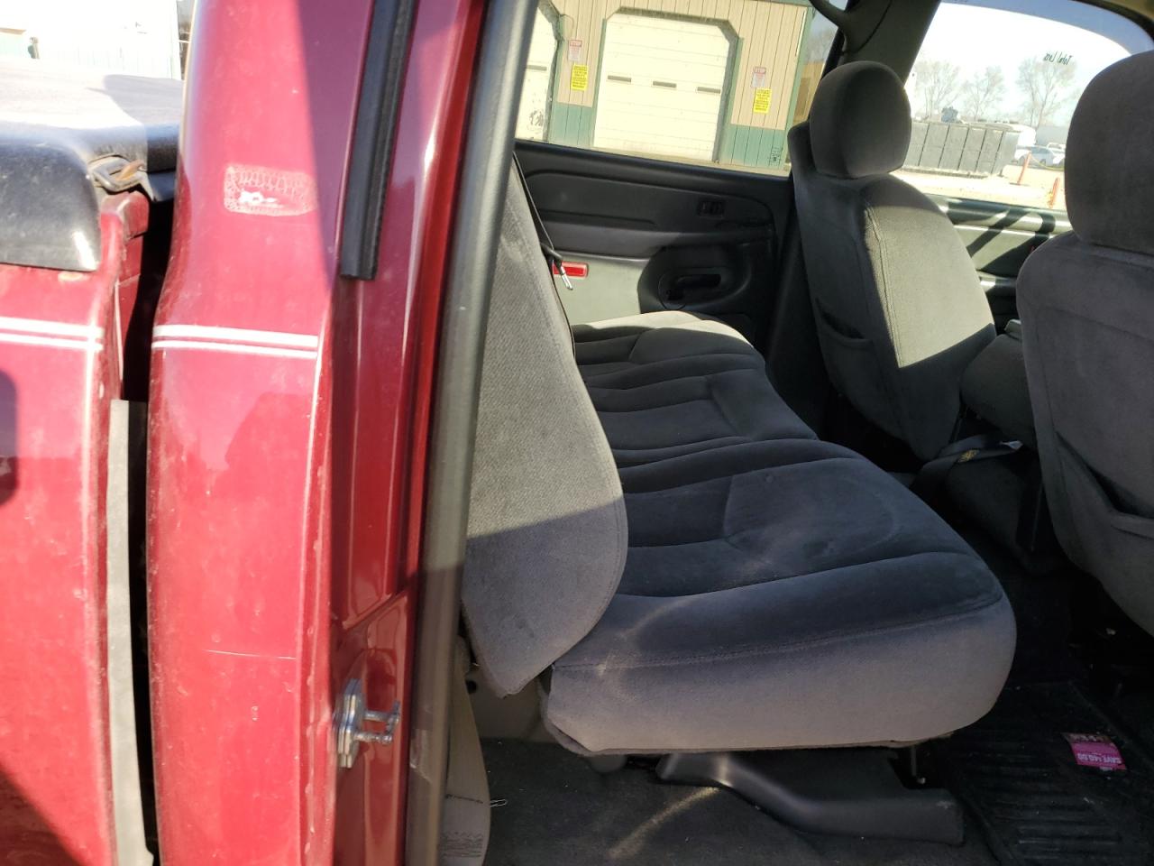 2006 GMC Sierra VIN 2GTEK13Z661351329 Copart auction photo, rear end damage thumbnail 10