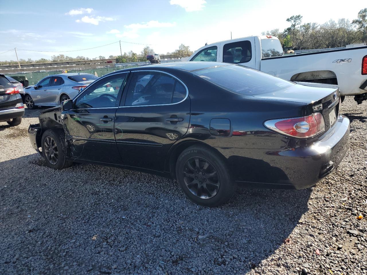 2002 Lexus ES VIN JTHBF30G825005859 Copart auction photo, side / stripped damage thumbnail 2
