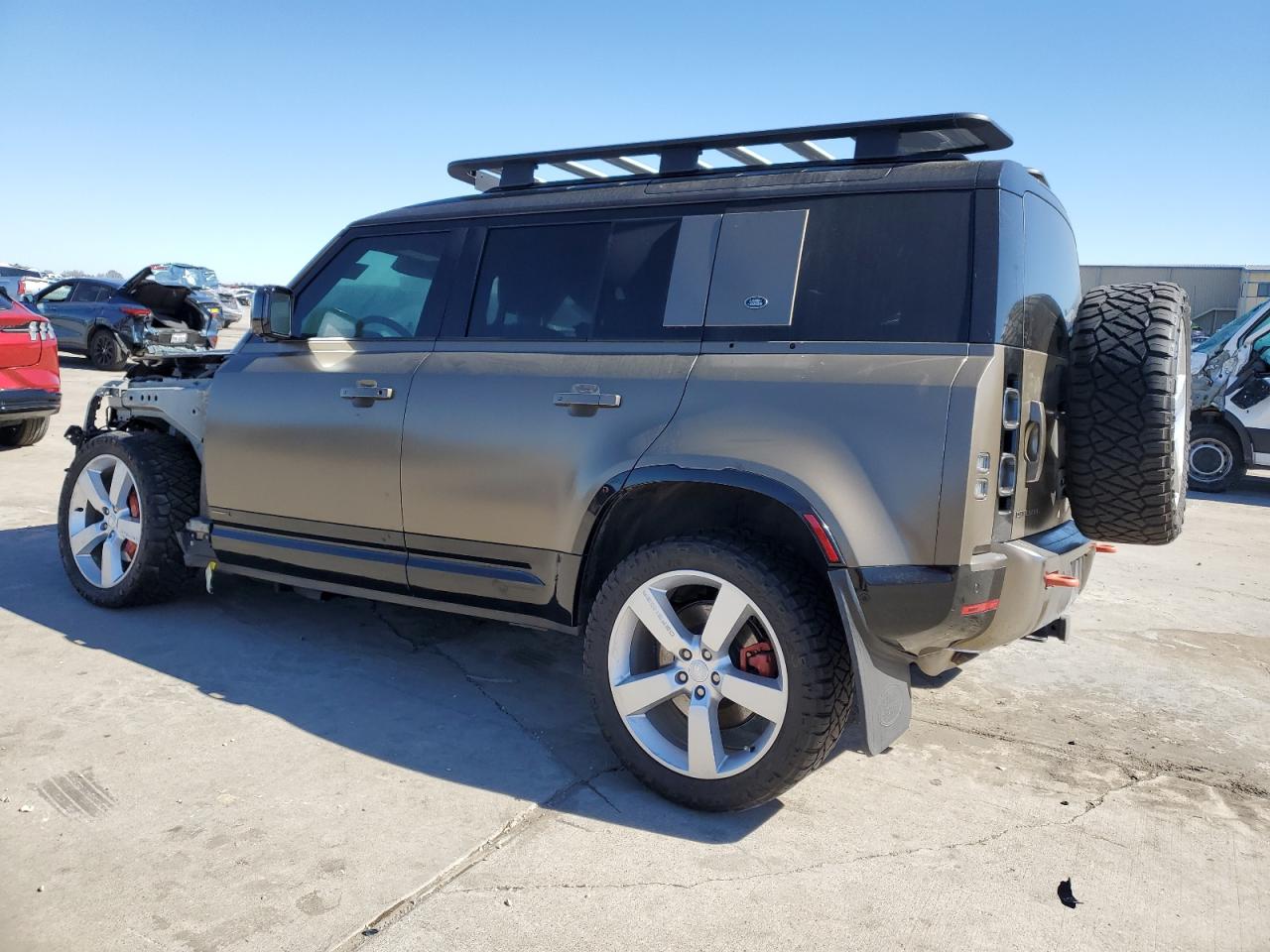 2022 Land Rover Defender VIN SALEX7RU4N2064840 Copart auction photo, front end / hail damage thumbnail 2