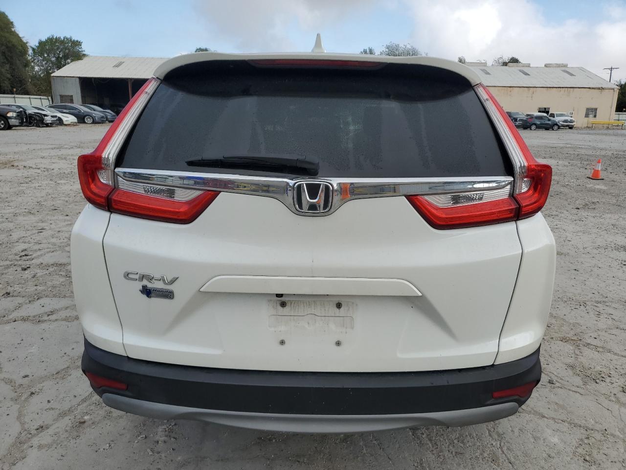 2018 Honda CR-V VIN 2HKRW1H58JH518664 Copart auction photo, front end damage thumbnail 6