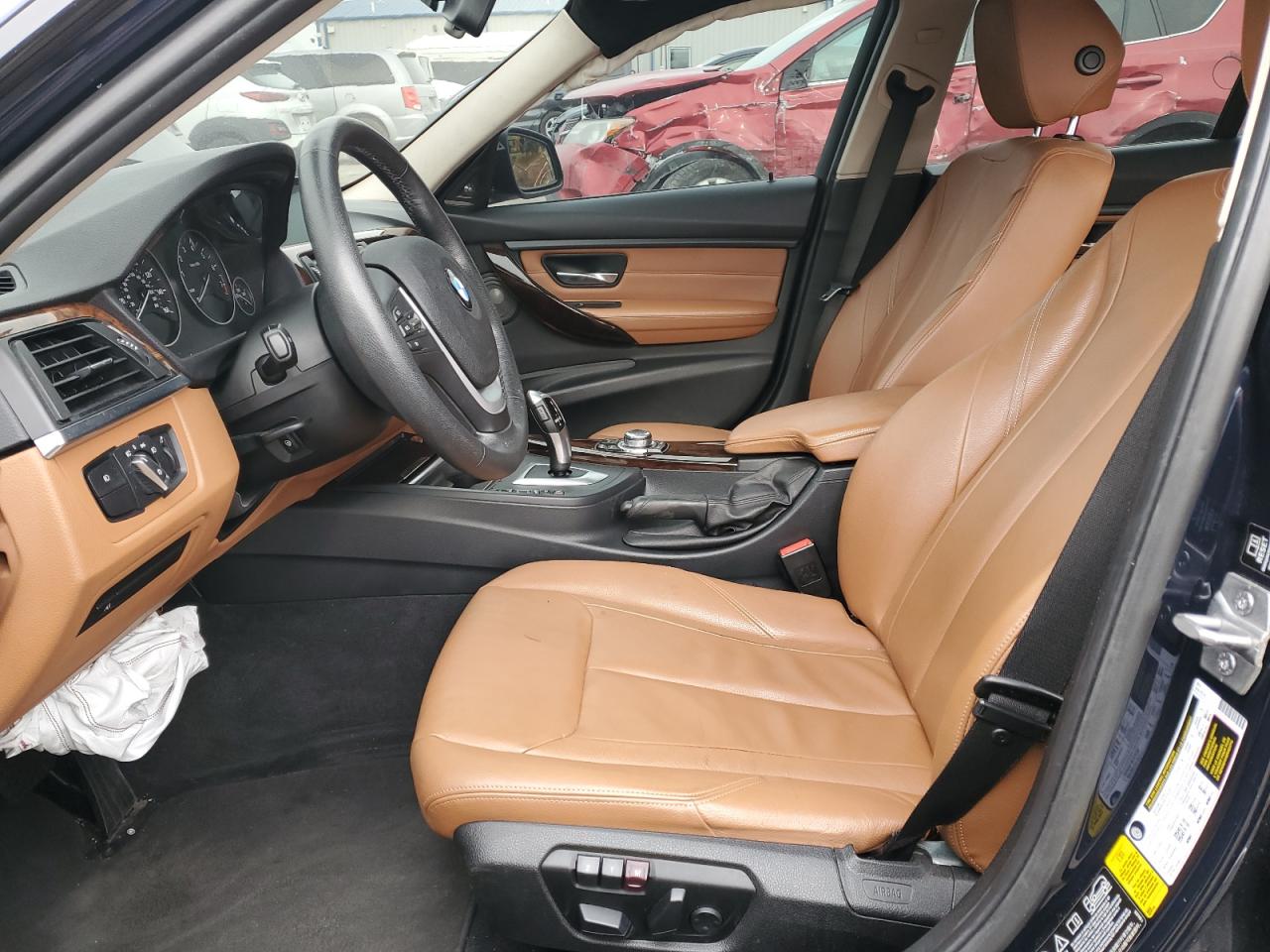 2013 BMW 3er VIN WBA3B9C5XDJ899014 Copart auction photo, side / front end damage thumbnail 7
