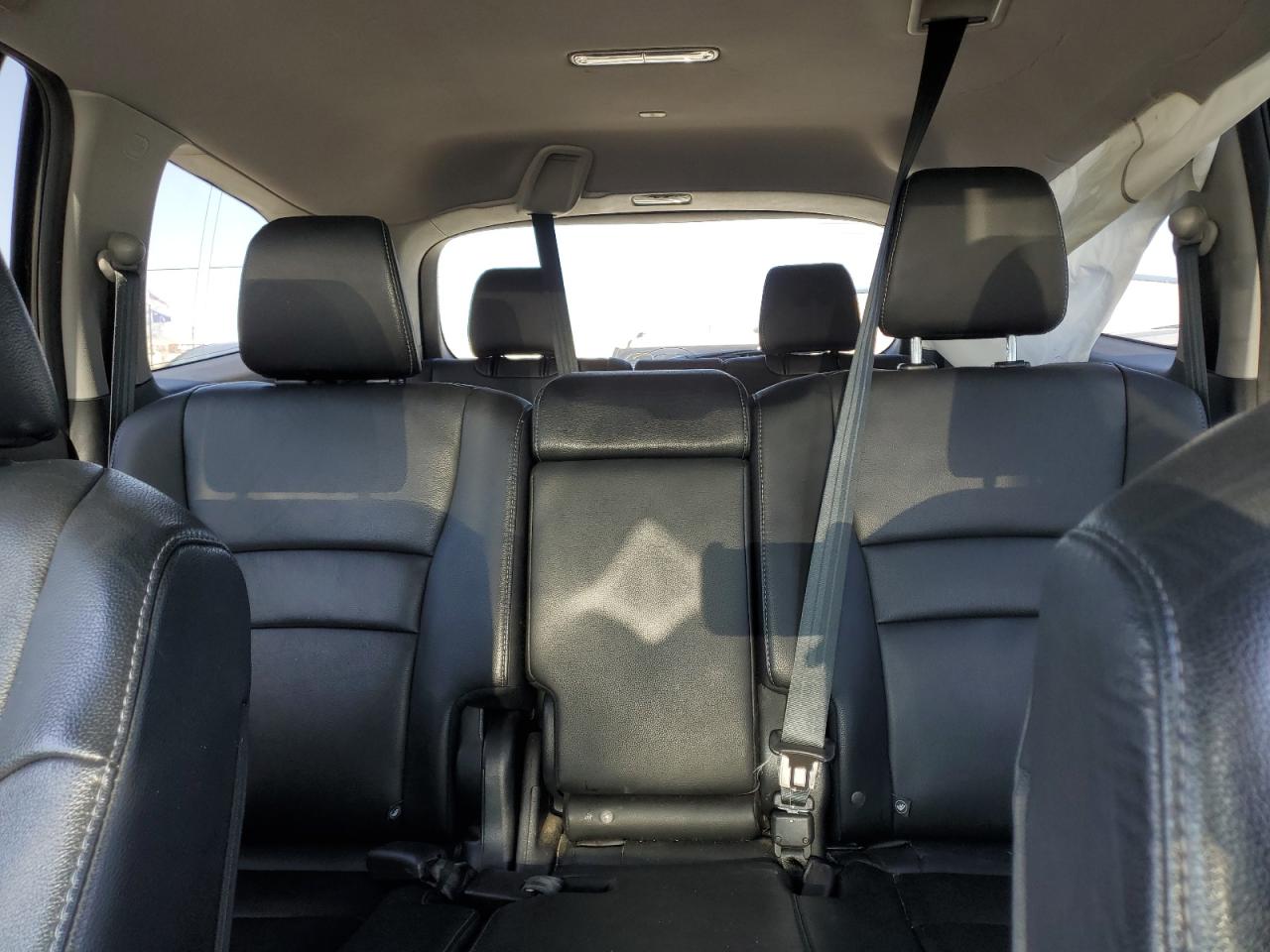 2017 Honda Pilot VIN 5FNYF6H59HB095451 Copart auction photo, side / front end damage thumbnail 10