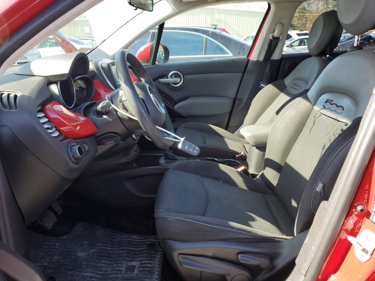 2016 Fiat 500 VIN ZFBCFYBT3GP352351 Copart auction photo, front end / minor dent/scratches damage thumbnail 7