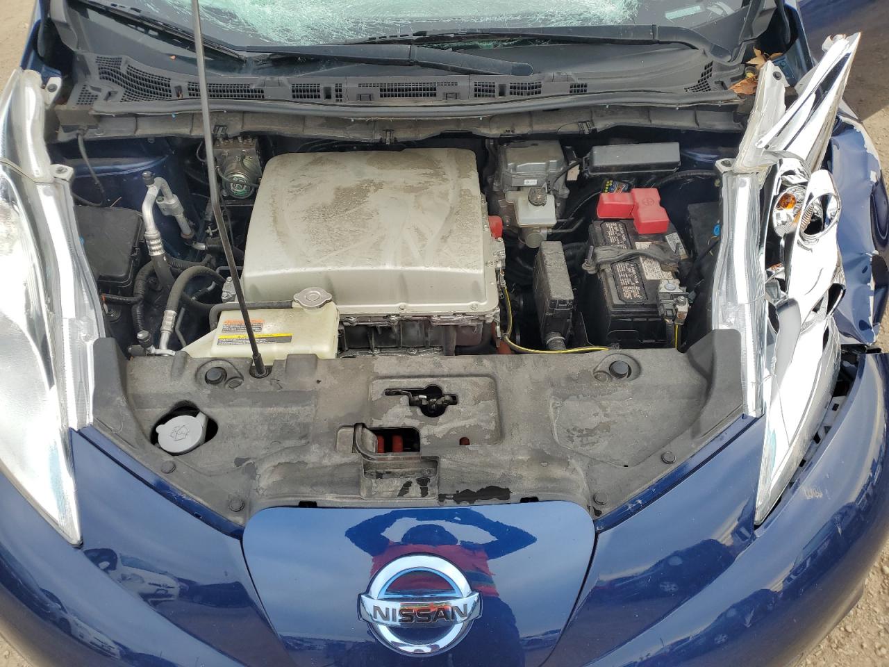 2016 Nissan Leaf VIN 1N4AZ0CP9GC306275 Copart auction photo, front end / top/roof damage thumbnail 12