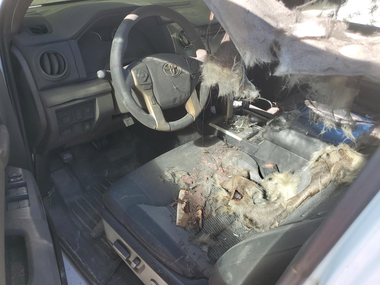 2016 Toyota Tundra VIN 5TFDW5F13GX535919 Copart auction photo, burn - interior / mechanical damage thumbnail 8