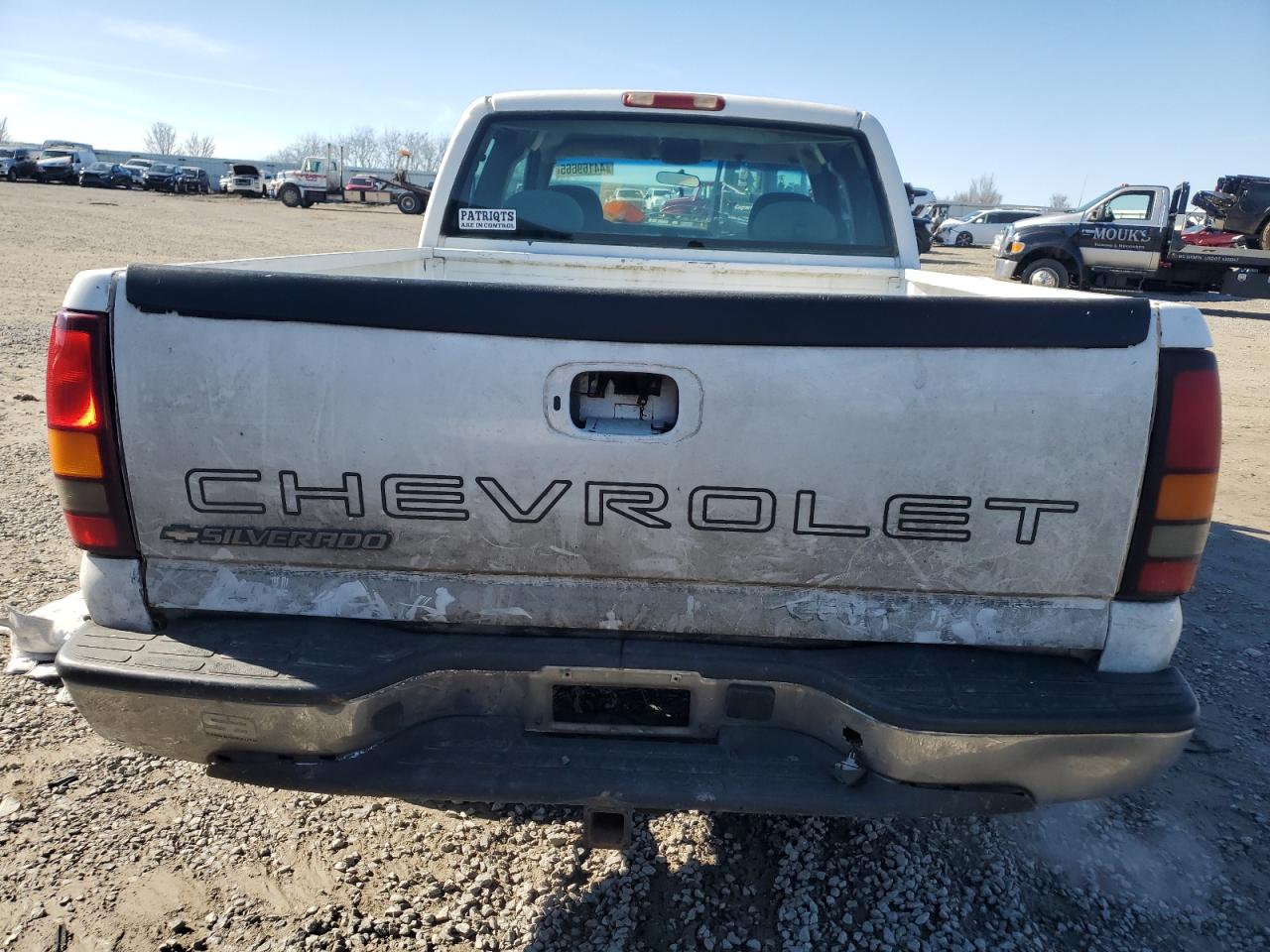2002 Chevrolet Silverado VIN 2GCEC19T421295076 Copart auction photo, front end / minor dent/scratches damage thumbnail 6