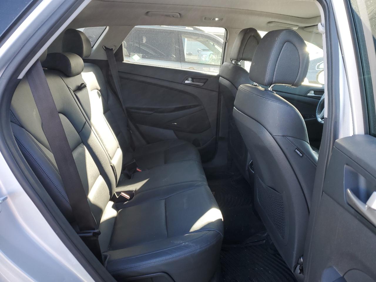 2018 Hyundai Tucson VIN KM8J3CA23JU832659 Copart auction photo, front end damage thumbnail 11