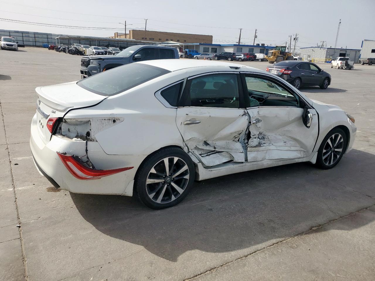 2016 Nissan Altima VIN 1N4AL3AP5GN318031 Copart auction photo, side damage thumbnail 3