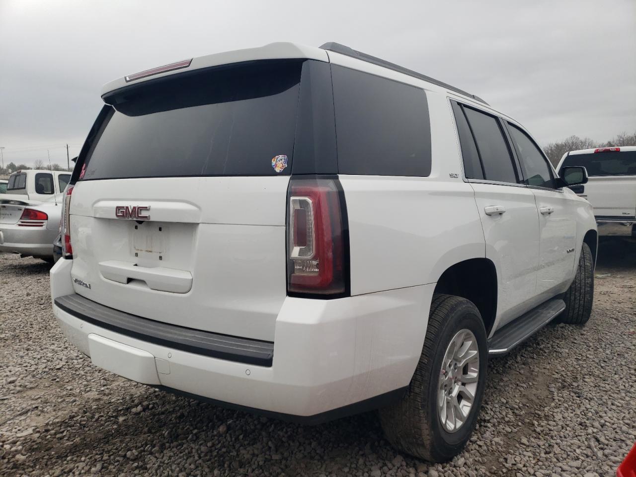 2017 GMC Yukon VIN 1GKS1BKC2HR235049 Copart auction photo, vandalism damage thumbnail 3