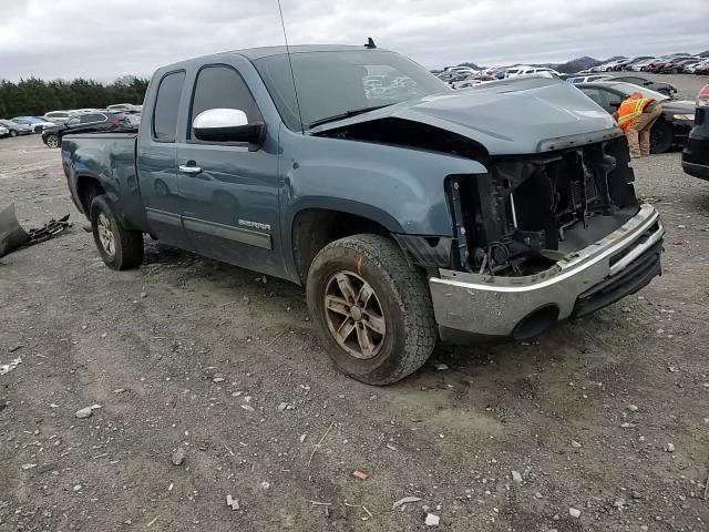 2011 GMC Sierra VIN 1GTR2VE38BZ419522 Copart auction photo, all over damage thumbnail 10