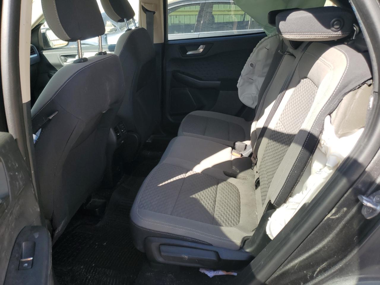 2020 Ford Escape VIN 1FMCU0G67LUA10304 Copart auction photo, side / rear end damage thumbnail 11