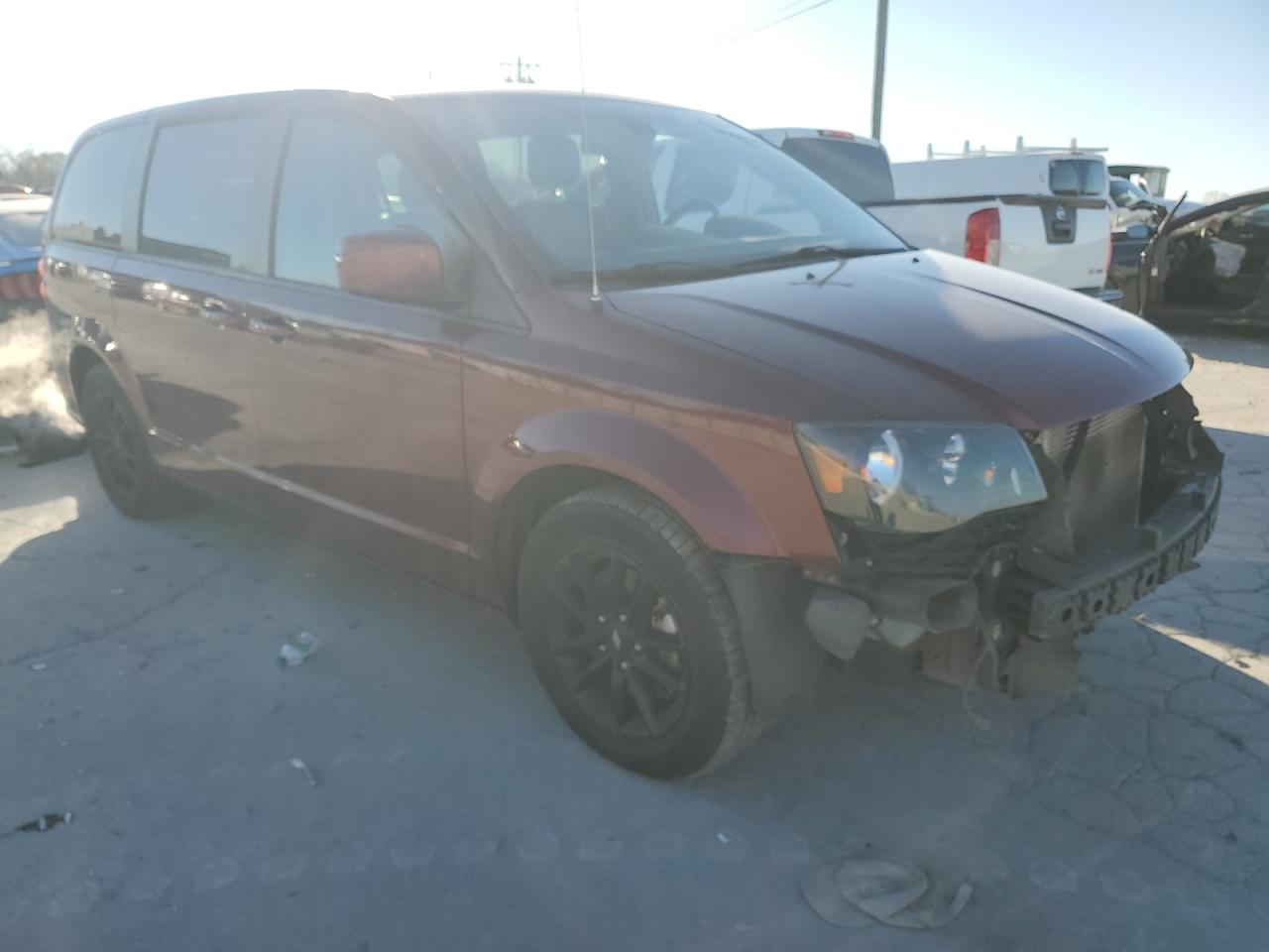 2019 Dodge Caravan VIN 2C4RDGEG3KR764346 Copart auction photo, front end damage thumbnail 4