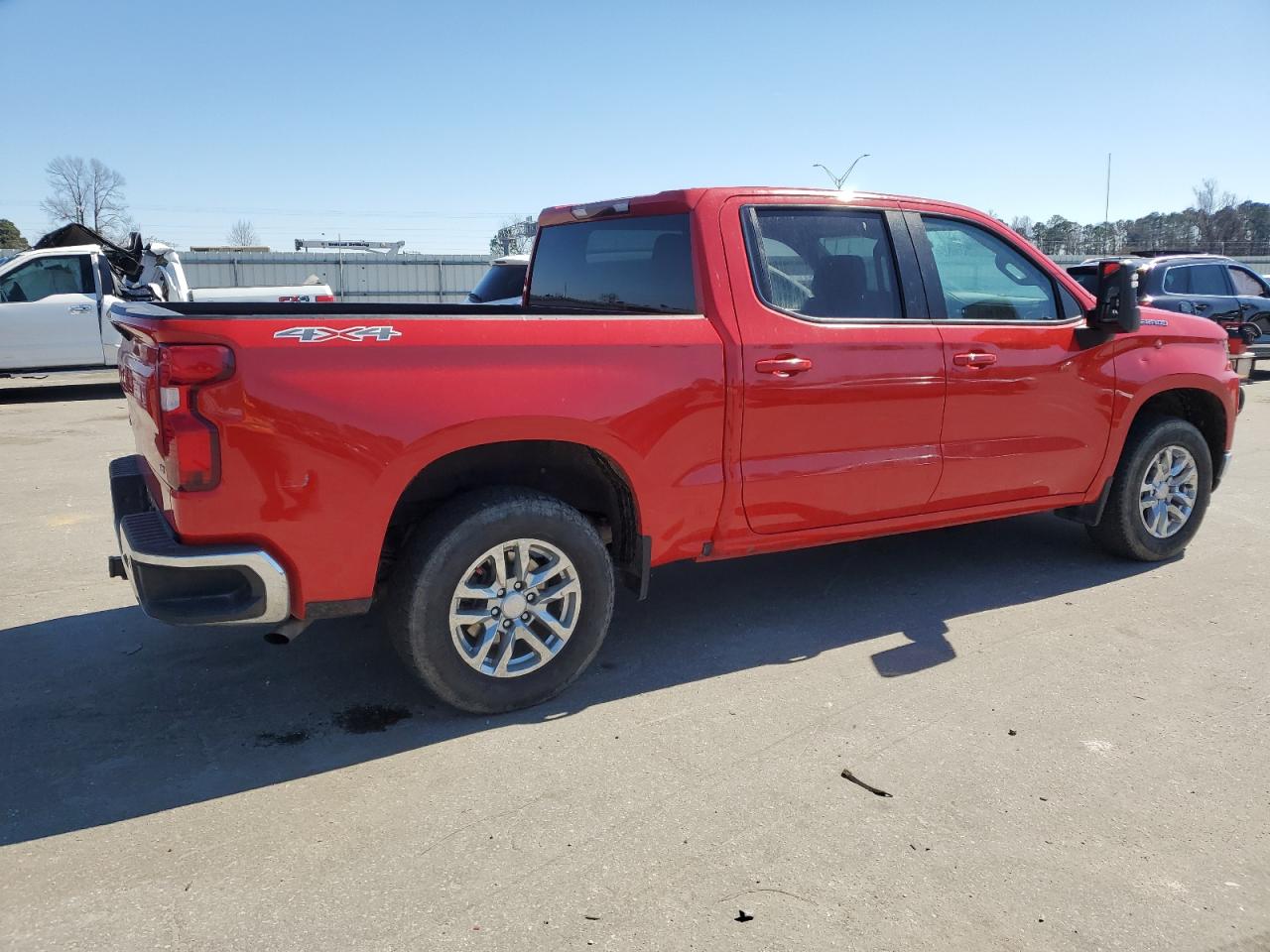 2021 Chevrolet Silverado VIN 1GCUYDED6MZ418884 Copart auction photo, side damage thumbnail 3