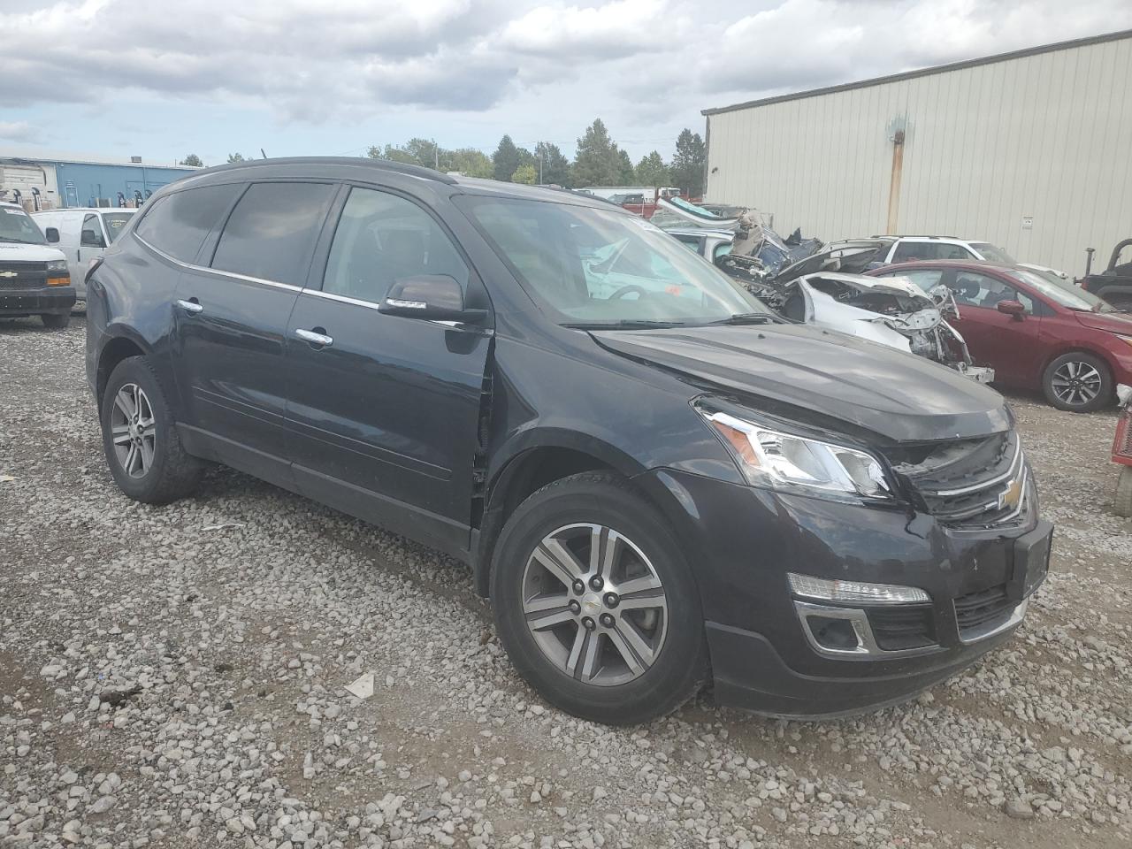 2017 Chevrolet Traverse VIN 1GNKVGKD2HJ110032 Copart auction photo, front end / side damage thumbnail 4