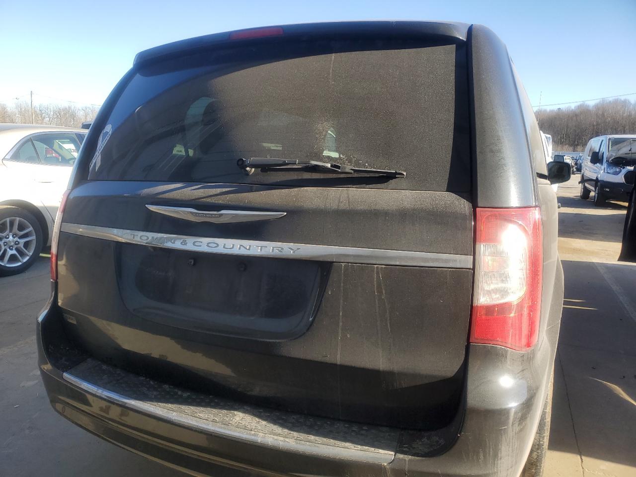 2012 Chrysler Town & Country VIN 2C4RC1BG7CR150194 Copart auction photo, front end damage thumbnail 6