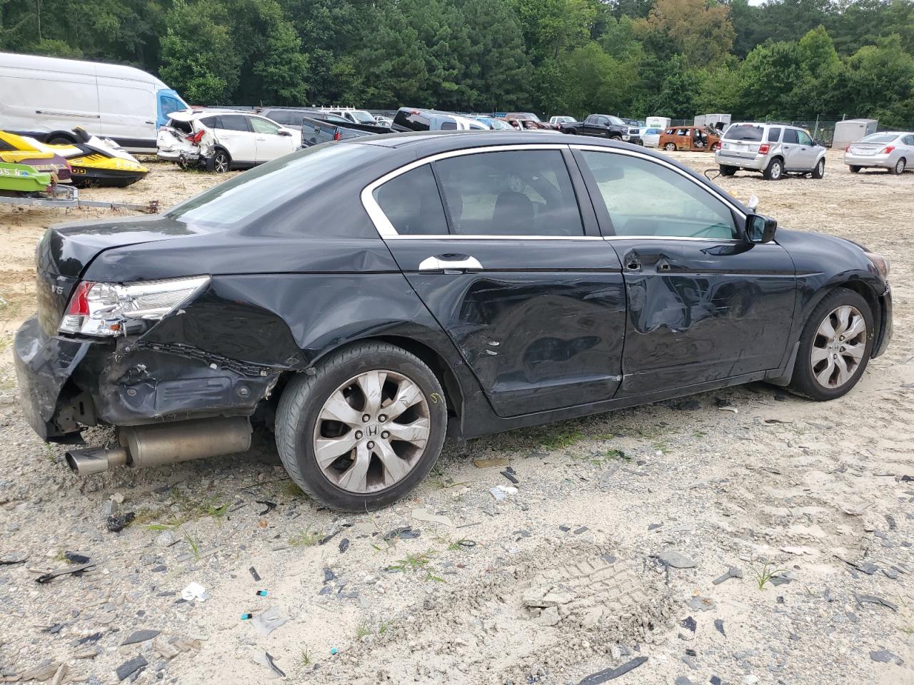 2009 Honda Accord VIN 1HGCP36819A045562 Copart auction photo, side / rear end damage thumbnail 3