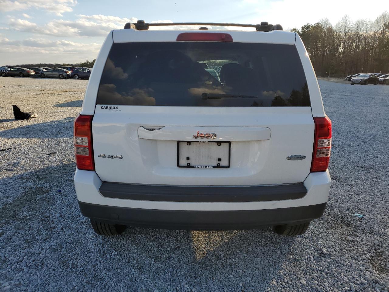 2014 Jeep Liberty (Patriot) VIN 1C4NJRFBXED718820 Copart auction photo, front end / mechanical damage thumbnail 6