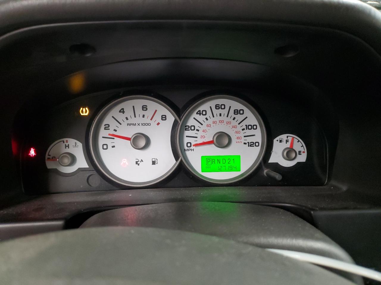 2007 Ford Escape VIN 1FMYU93127KA93095 Copart auction photo, all over damage thumbnail 9