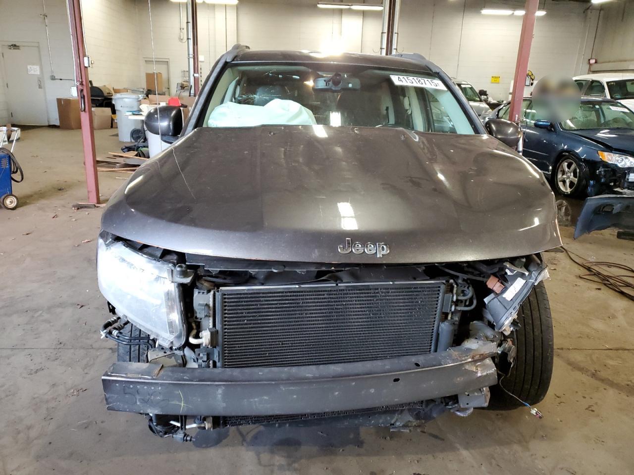 2015 Jeep Compass VIN 1C4NJDEB0FD333420 Copart auction photo, front end damage thumbnail 5