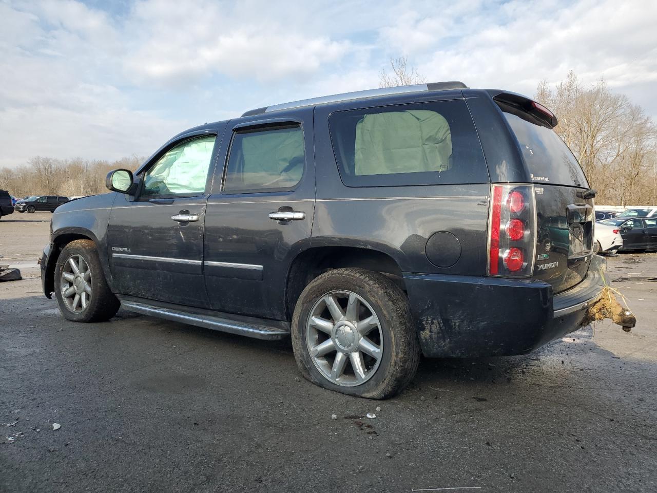 2012 GMC Yukon VIN 1GKS2EEF6CR274868 Copart auction photo, all over damage thumbnail 2