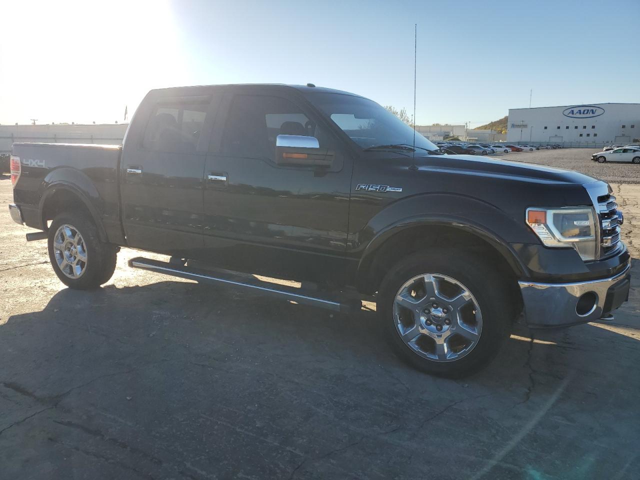 2014 Ford F-150 VIN 1FTFW1EF2EFC61887 Copart auction photo, side / minor dent/scratches damage thumbnail 4
