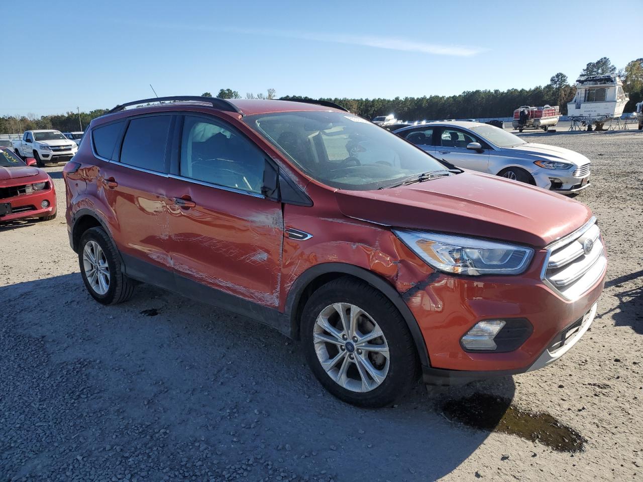 2019 Ford Escape VIN 1FMCU0HD3KUB94314 Copart auction photo, front end / side damage thumbnail 4